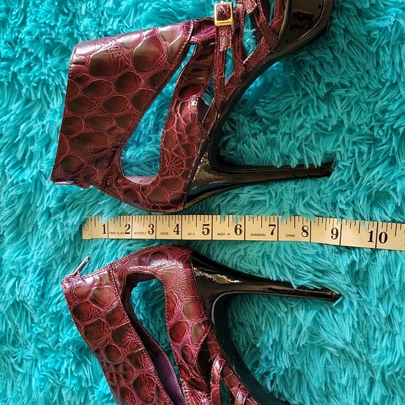 Steve Madden Heels Size 8.5 - Picture 6 of 8